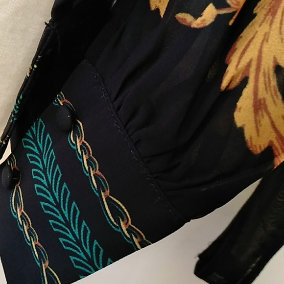 LAST ONE! Jealous Tomato Floral Bodysuit - Picture 7 of 8